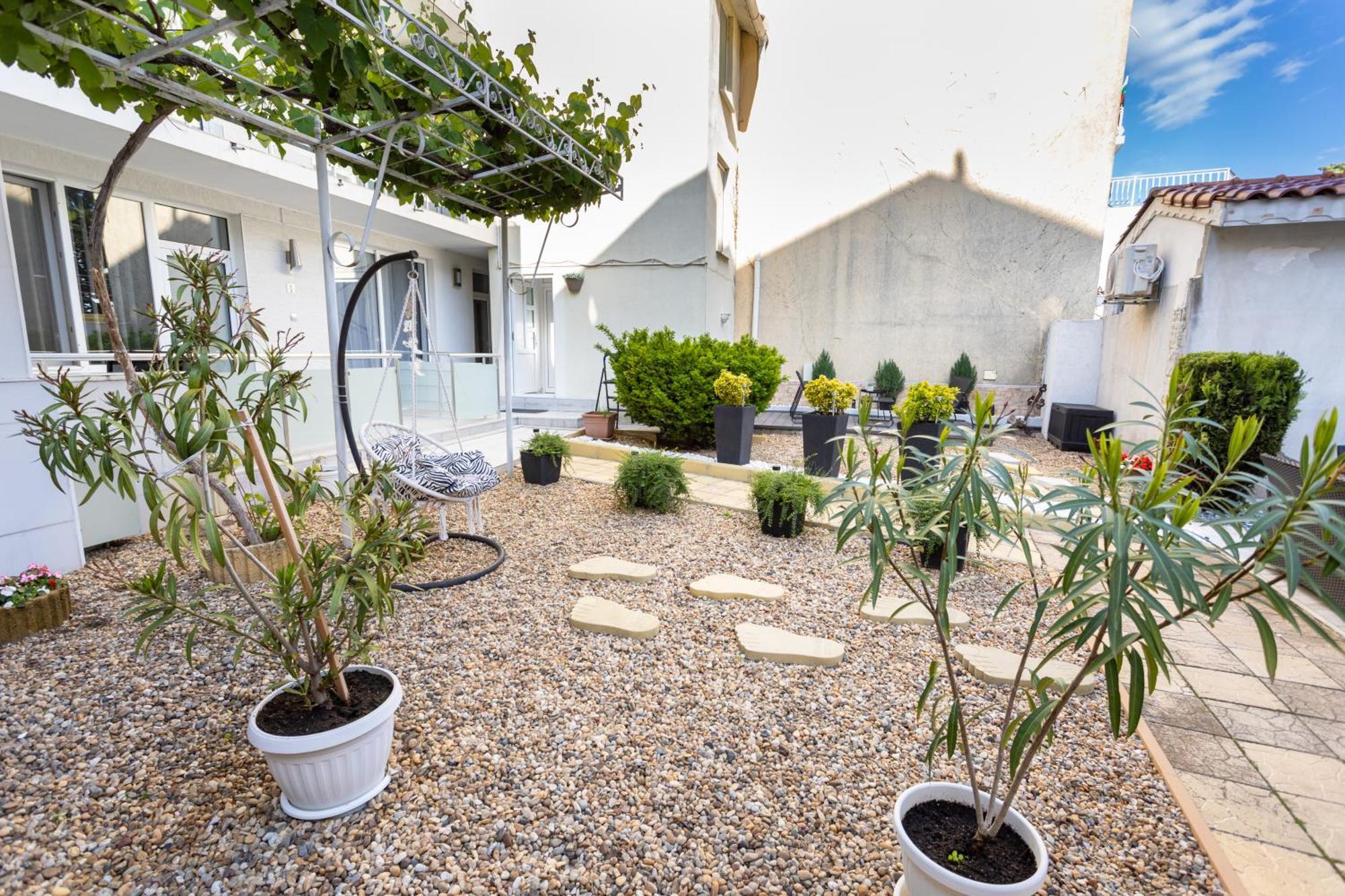 Guest House Desi - Къща За Гости Деси Μπαλτσίκ Εξωτερικό φωτογραφία