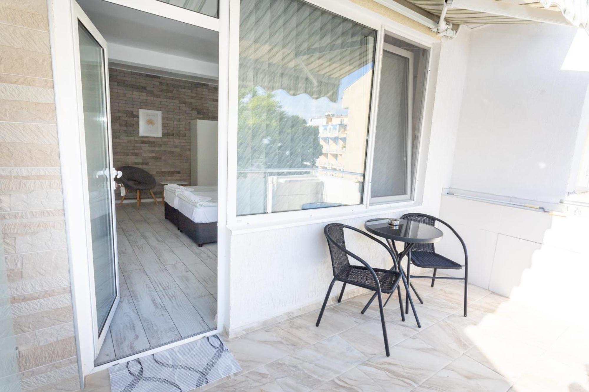 Guest House Desi - Къща За Гости Деси Μπαλτσίκ Εξωτερικό φωτογραφία