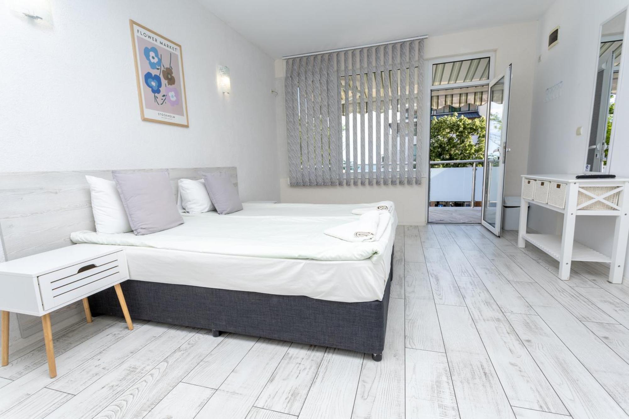 Guest House Desi - Къща За Гости Деси Μπαλτσίκ Εξωτερικό φωτογραφία