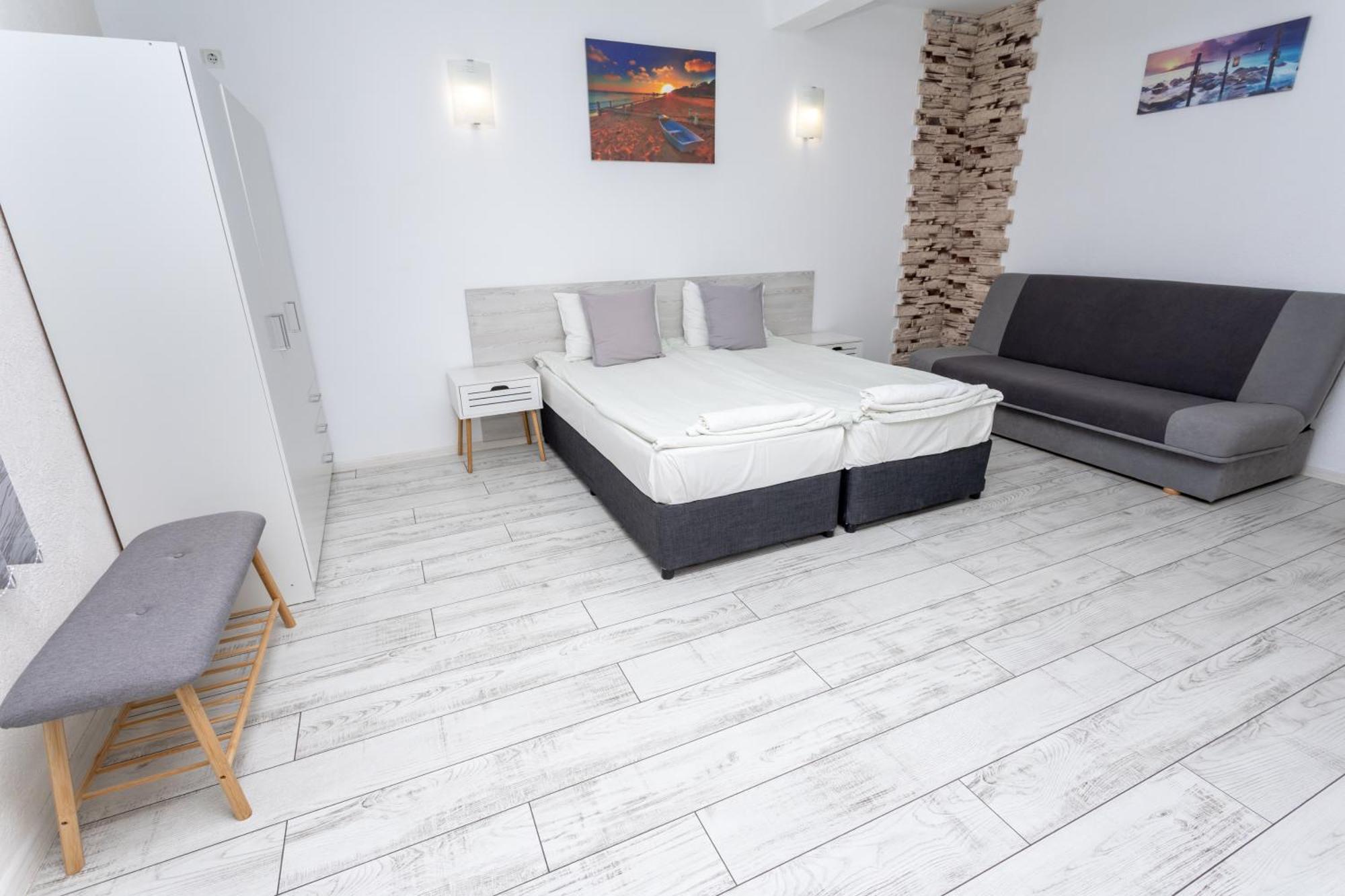 Guest House Desi - Къща За Гости Деси Μπαλτσίκ Εξωτερικό φωτογραφία