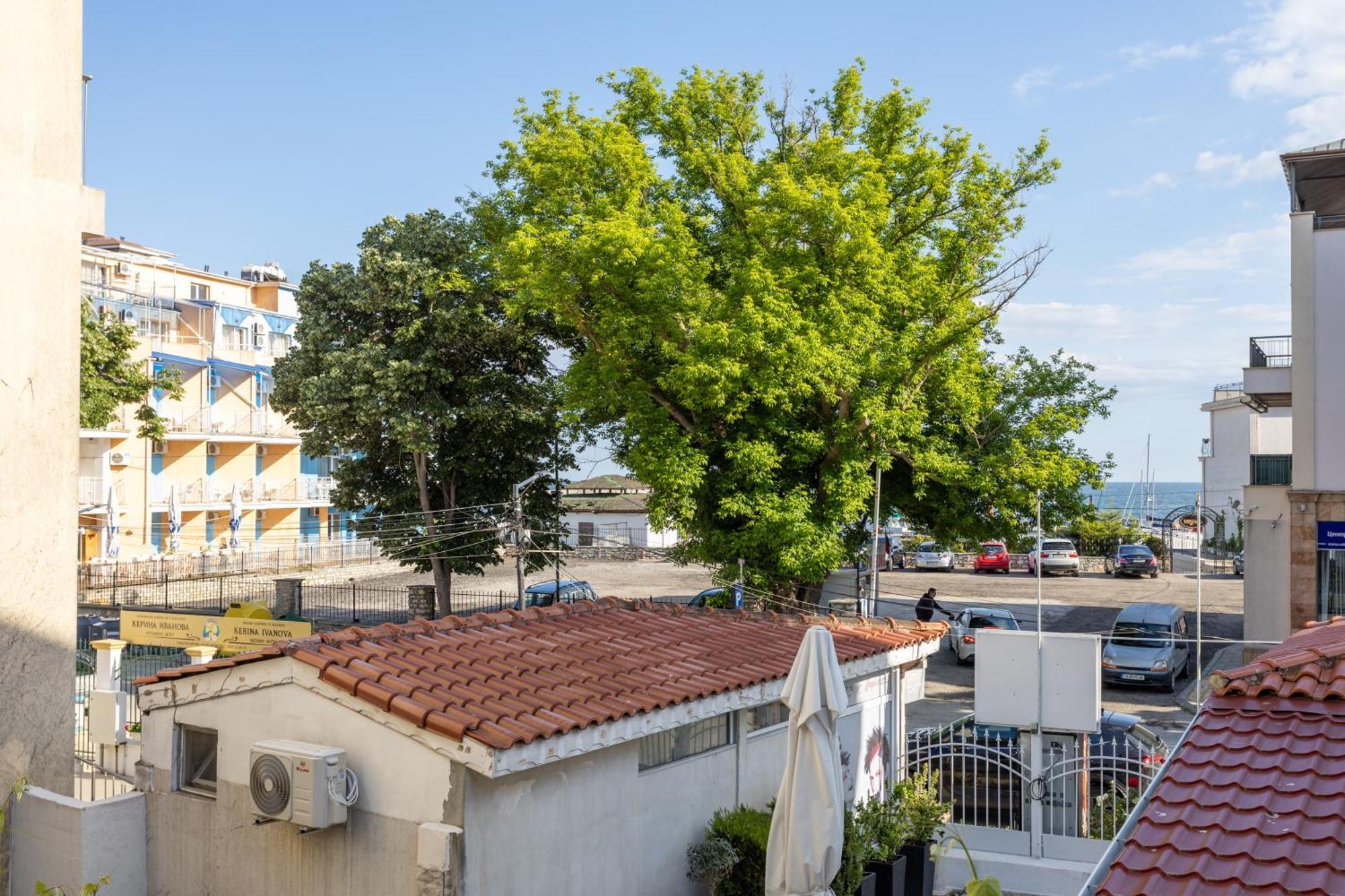 Guest House Desi - Къща За Гости Деси Μπαλτσίκ Εξωτερικό φωτογραφία