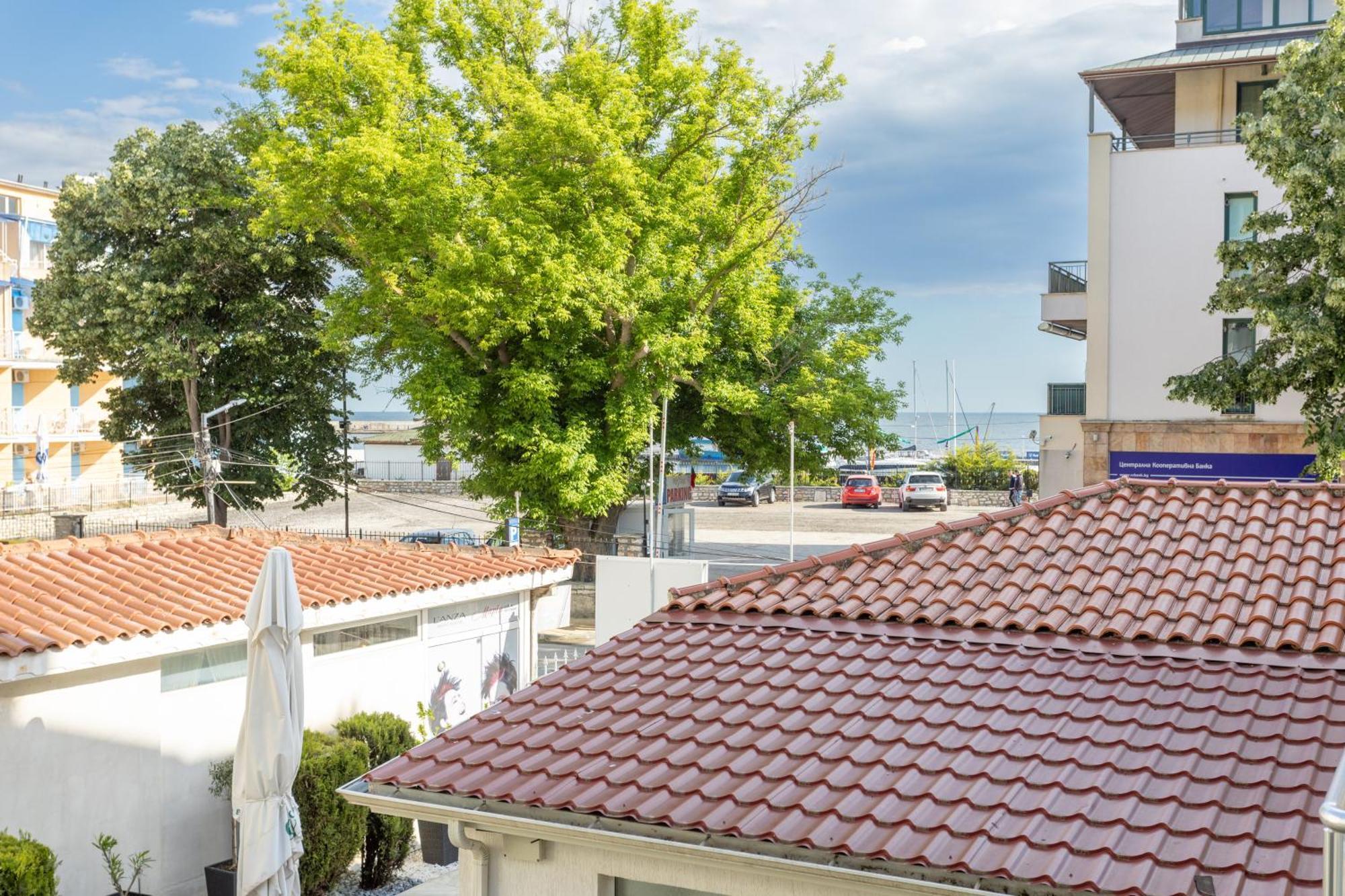 Guest House Desi - Къща За Гости Деси Μπαλτσίκ Εξωτερικό φωτογραφία
